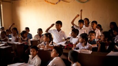 Pemda Fasilitasi Murid Tidak Tertampung di SPMB 2025: Inovasi Pendidikan Menuju Masa Depan Cerah