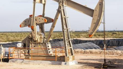 Harga Minyak Dunia Melonjak Tajam 5%: Dipicu Sanksi AS ke Raksasa Energi Rusia