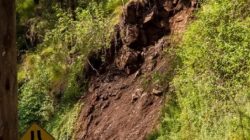 Gubernur Jawa Tengah Kunjungi Longsor Cilacap, Perintah Relokasi