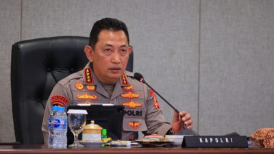 Waspada Cuaca Ekstrem Nataru: Kapolri Jenderal Listyo Sigit Ingatkan Potensi Banjir di Jawa Tengah