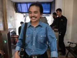 Hakim Tunggal I Ketut Darpawan Kabulkan Sebagian Gugatan Prosedur Hukum Roy Suryo